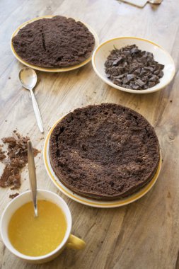 Çikolatalı Sünger Pastası Yapıyorum