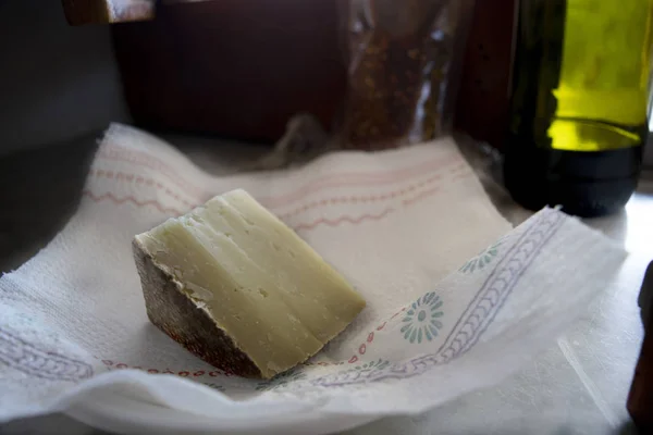 Cuneo di fiore sardo il pecorino sardo — Foto Stock