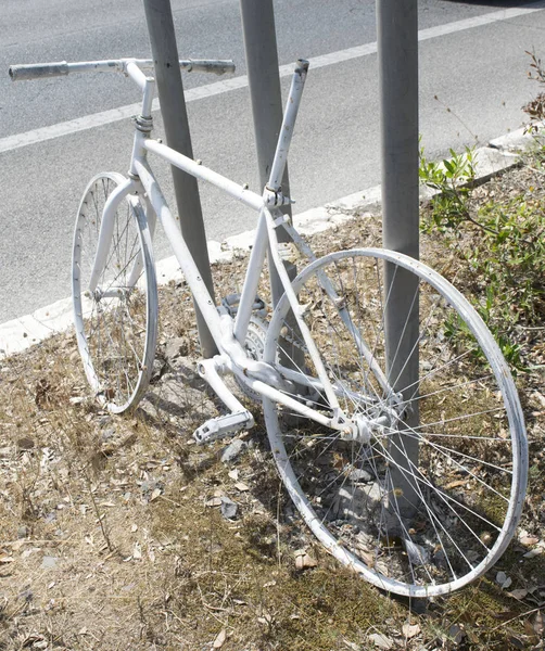 Eski katılımsız çalışma Bisiklet