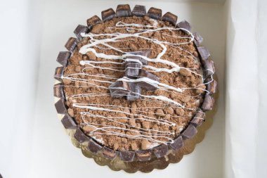 kek kakao ve çikolata fondan