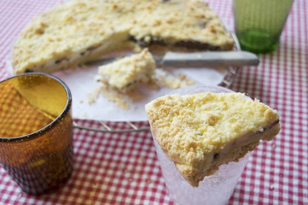 Zelfgemaakte ricotta crumble taart — Stockfoto