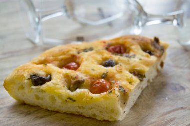 ev yapımı barese focaccia dilim