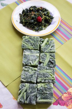 haşlanmış ve sote donmuş hindiba 