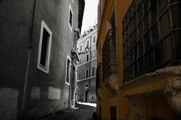 Rom gamla stan med sina gränder — Stockfoto