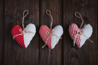 Kalpler kumaştan yapılmış