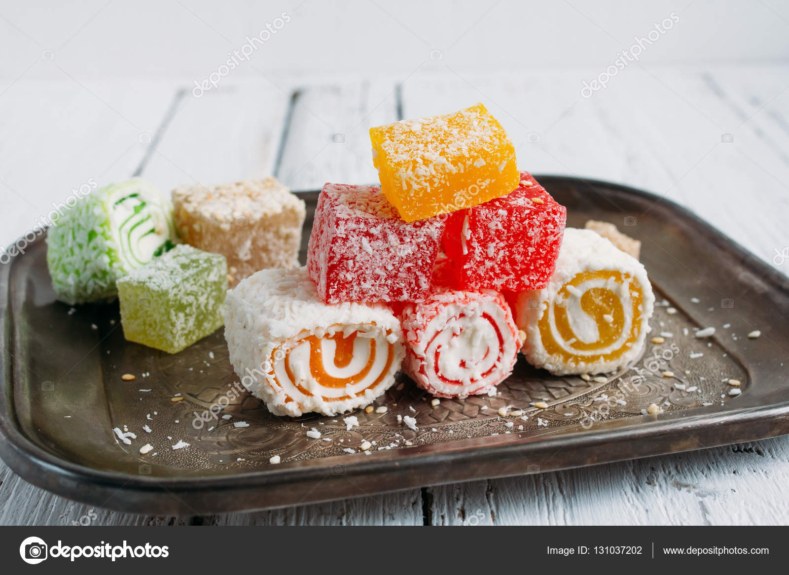 Turkish sweets and tea — Stock Photo © PrettyIrina 131037202