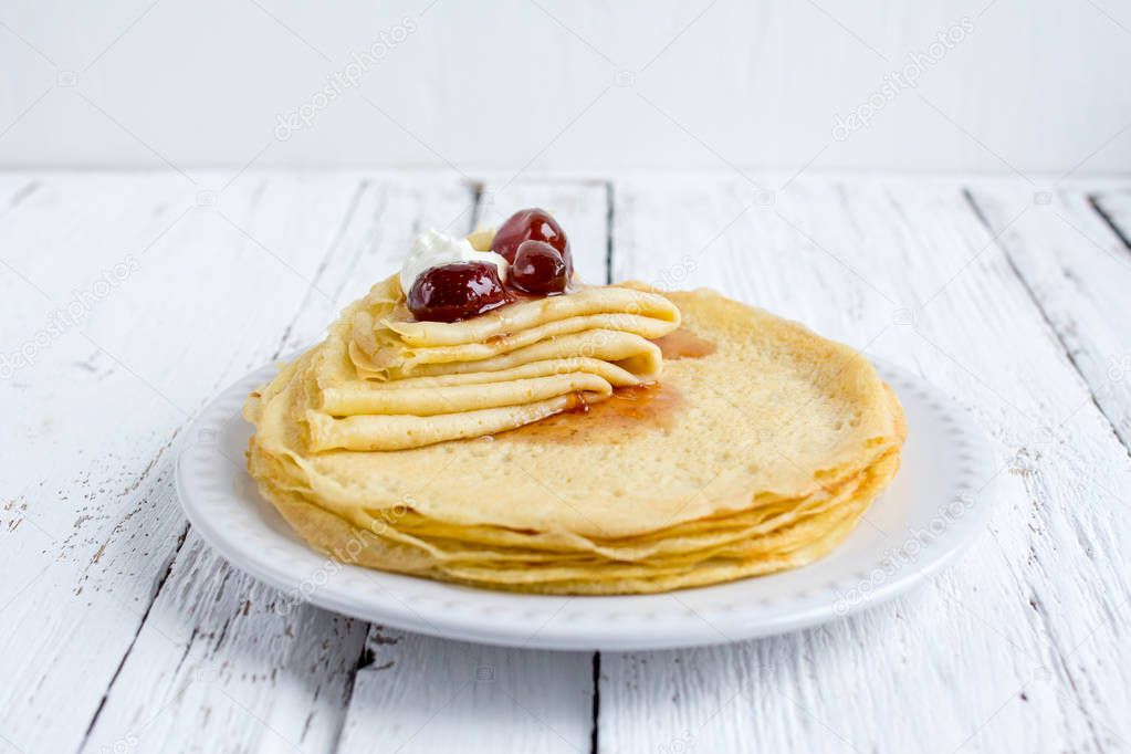 Fried thin pancakes