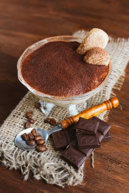 İtalyan tatlı Tiramisu dondurma yemek