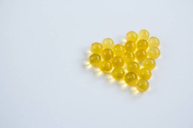 Balık yağı kapsülleri ile omega 