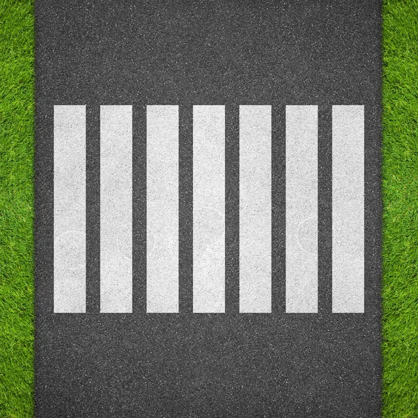 Zebra kruising op de weg — Stockfoto
