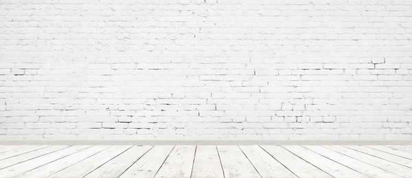 Interior de la habitación Vintage con pared de ladrillo blanco y fondo de madera — Foto de Stock