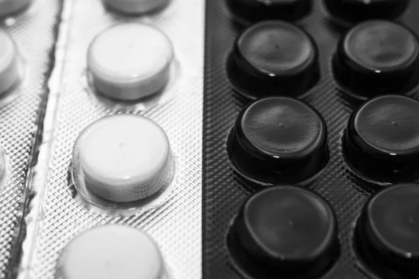 Fotografie Černobílých Pilulek — Stock fotografie