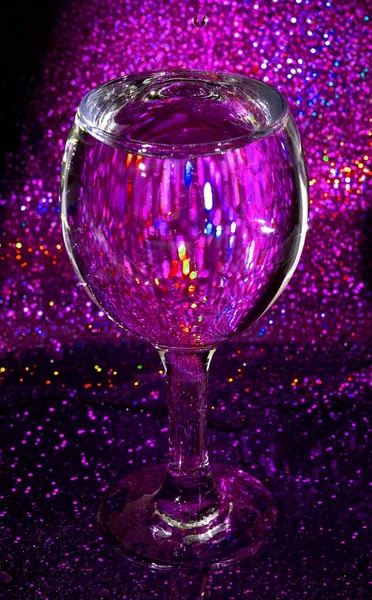 Glass Water Background Light Music Vertical Photograph — Stock Photo, Image