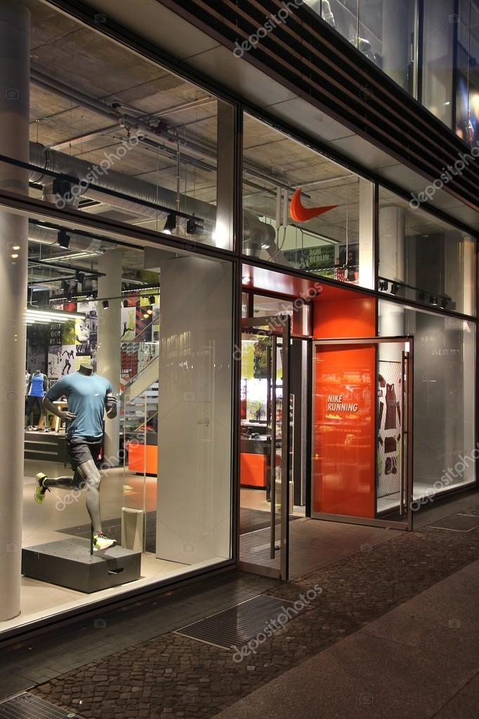 nike store in europe