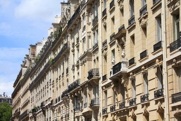 Жилая архитектура, Париж — стоковое фото