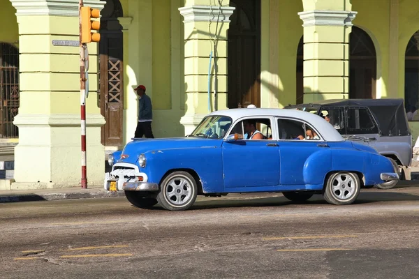 Kuba samochodu - oldtimer — Zdjęcie stockowe