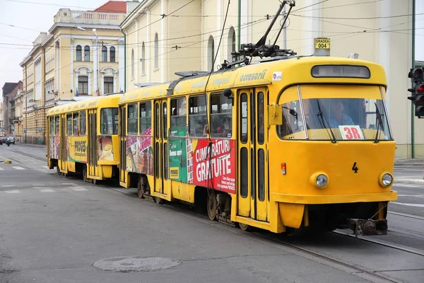 Elektrisk spårvagn i Rumänien — Stockfoto