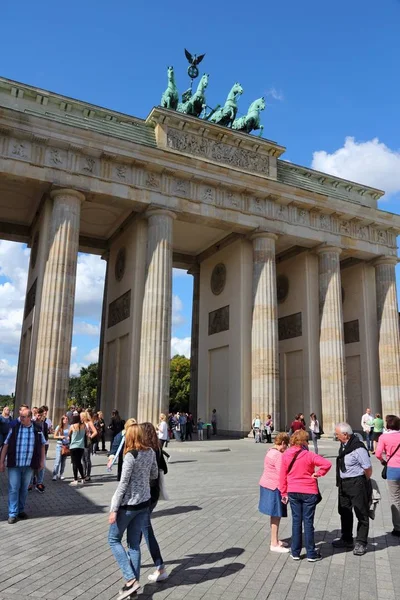 Berlin, Almanya - Brandenburg Kapısı — Stok fotoğraf