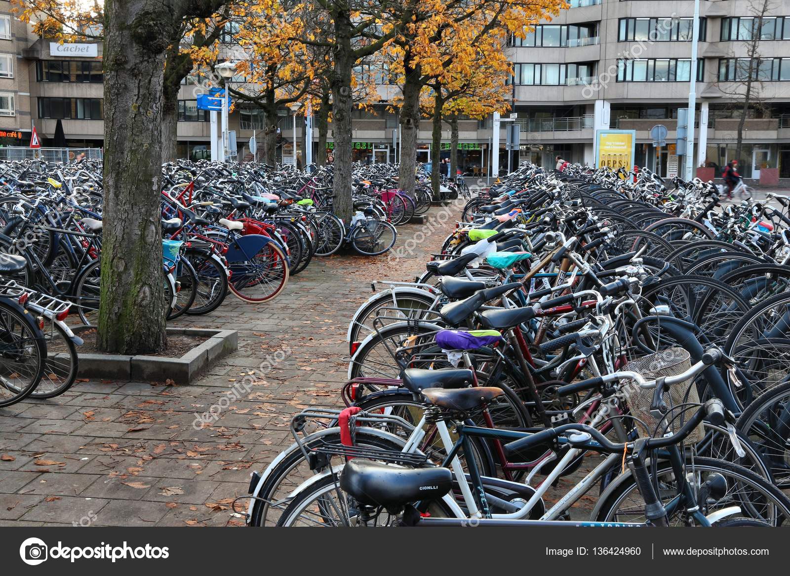 There’s just something about the bikes in Amsterdam. r/travel