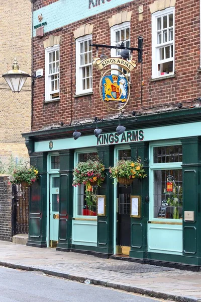 Pub in London — Stockfoto