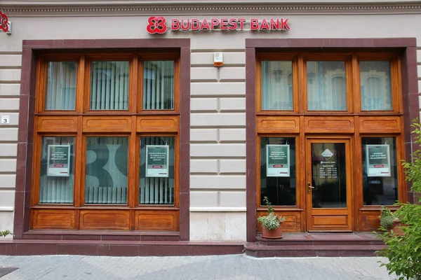 Budapest Bank in Hungary — Stock Photo, Image