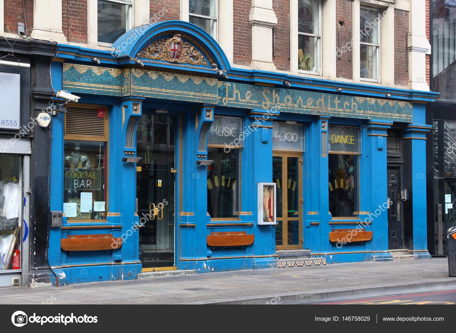 London - The Shoreditch – Stock Editorial Photo © tupungato #146758029