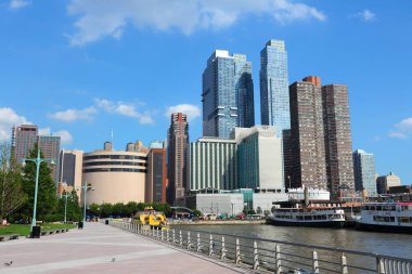 Hudson Nehri iskeleler