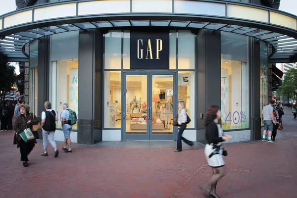 The Gap shop — Stock Photo, Image