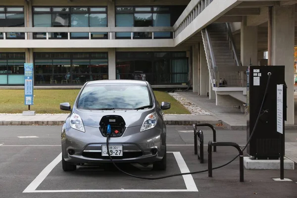 Vehicle charging station — Stock Photo, Image