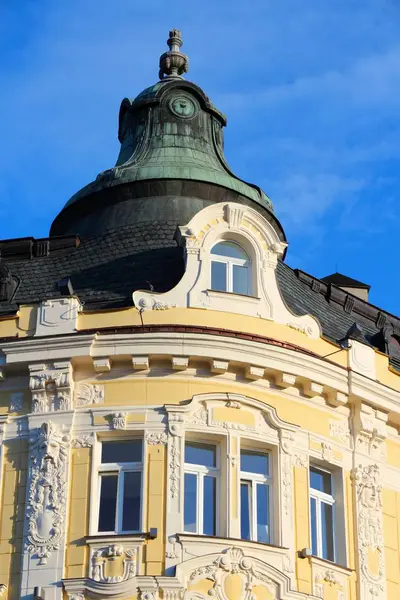 Eslovaquia - Trencin - arquitectura de la ciudad —  Fotos de Stock