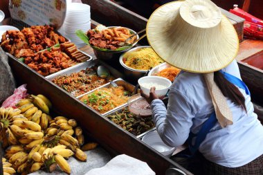 yüzen market, Tayland