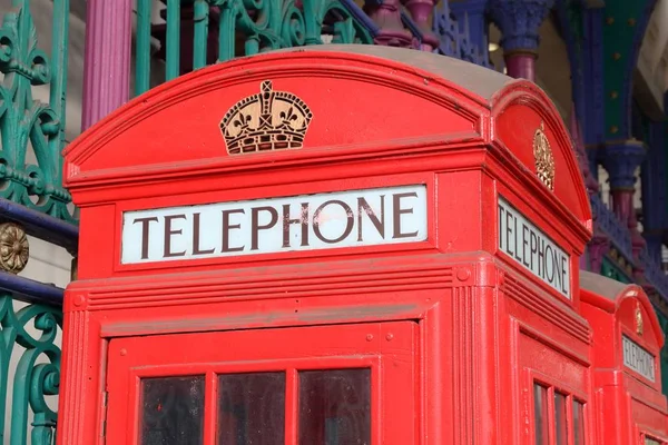 Teléfono de Londres - Arquitectura europea — Foto de Stock