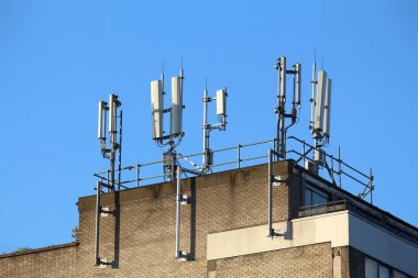 Hareket eden telefon vericileri