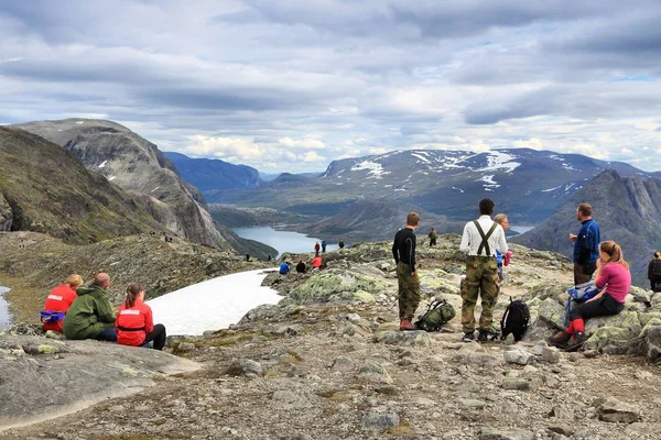 ノルウェーの Besseggen トレイル — ストック写真