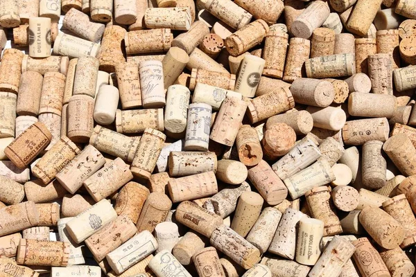 Corchos de vino - Apulia, Italia — Foto de Stock