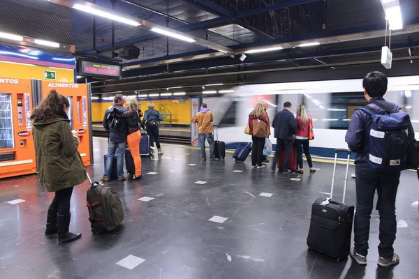 Metro de Madrid em Espanha — Fotografia de Stock