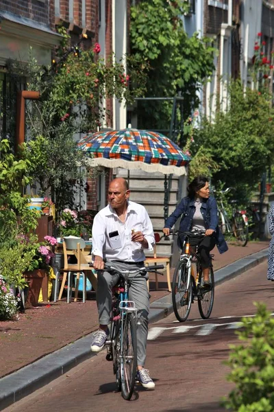 Amsterdam ciclismo, Países Baixos — Fotografia de Stock