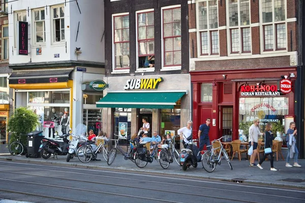 Rokin, Amsterdam, Nederländerna — Stockfoto