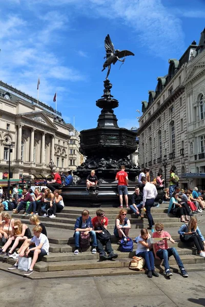 London, UK - Piccadilly Circus — Stock Photo, Image