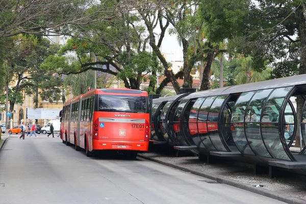 வால்வோ நகர பேருந்து — ஸ்டாக் புகைப்படம்