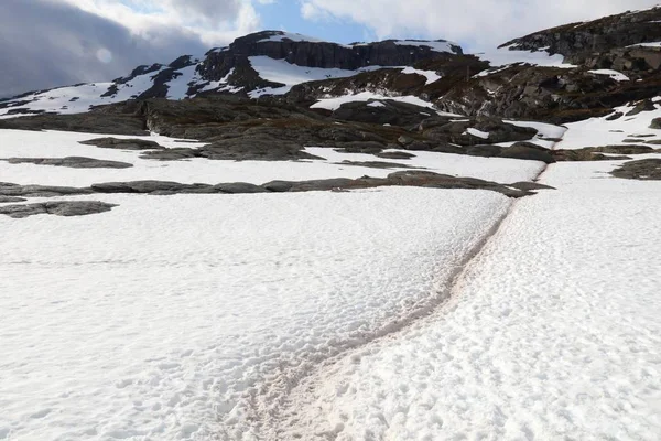 Śnieżny szlak w Norwegii — Zdjęcie stockowe