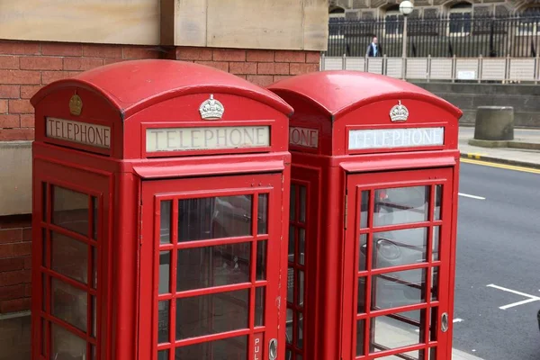 Telefone vermelho Leeds — Fotografia de Stock