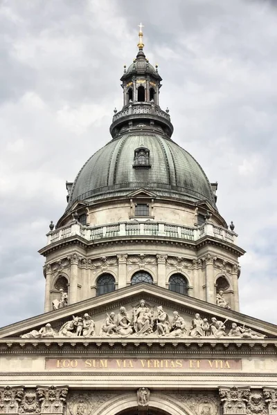 Basilica in Budapest — Stock Photo, Image