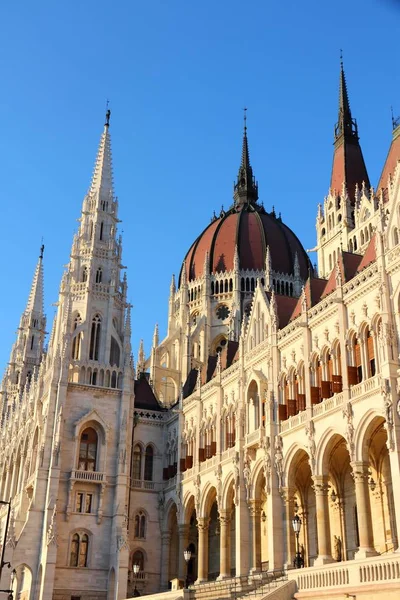 Hungarian Parliament architecture — Stock Photo, Image