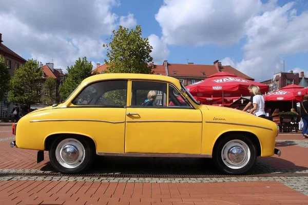 Syrena coche en Polonia — Foto de Stock