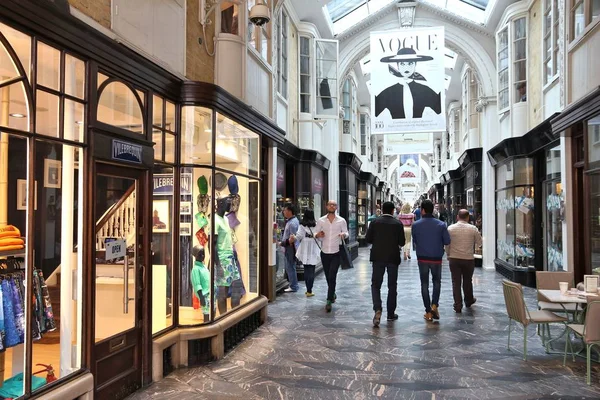 Shopping a Londra Mayfair — Foto Stock