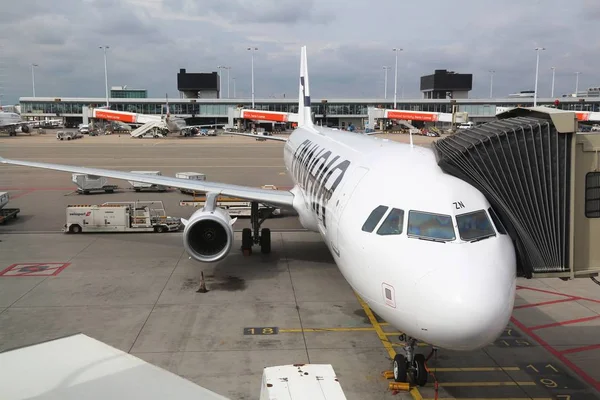 Finnair Airbus A321 — Fotografia de Stock