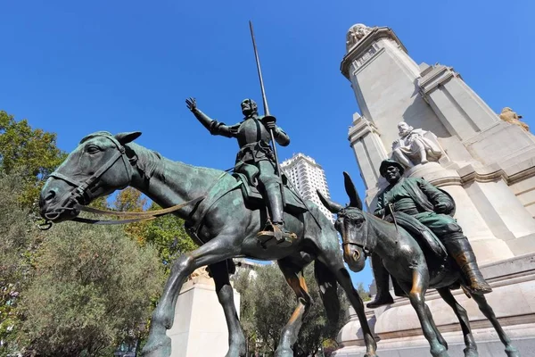 Don Quixote monument — Stock Photo, Image