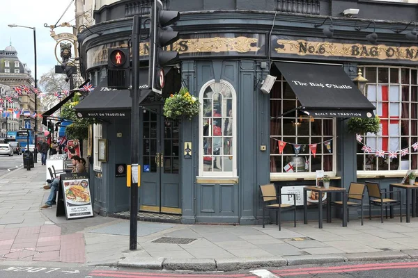 London pub, Velká Británie — Stock fotografie