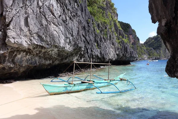 Isla Mantiloc, Filipinas — Foto de Stock